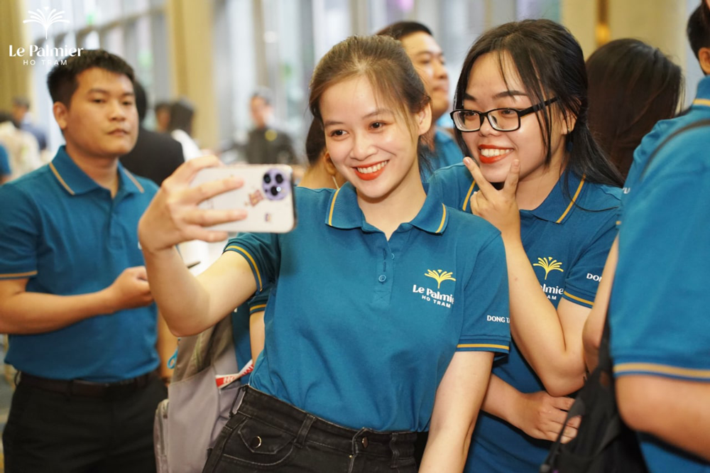 May Đồng Phục Long An