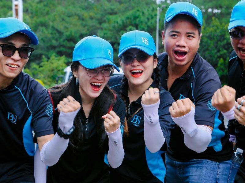 May đồng phục Tây Ninh