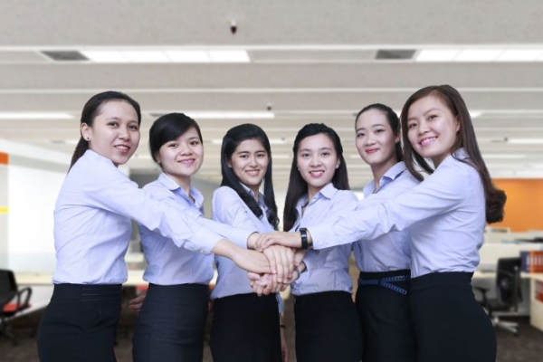 May đồng phục Bến Cát