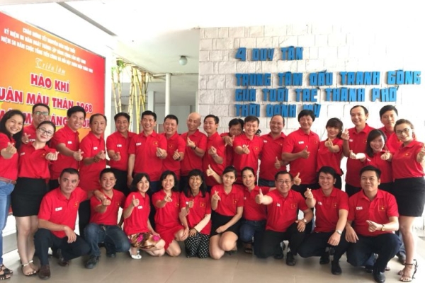 May đồng phục Tân Uyên