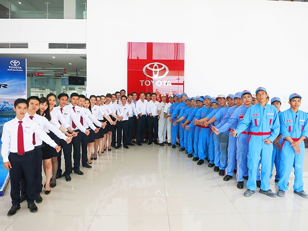 May đồng phục Thuận An
