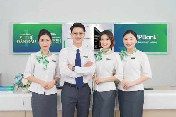Áo sơ mi đồng phục