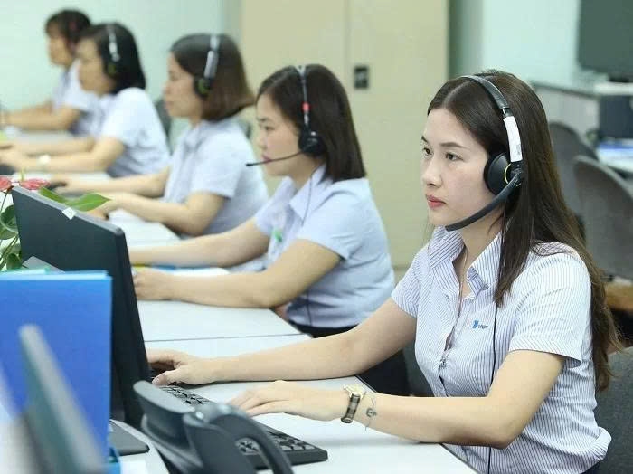 May đồng phục Dĩ An