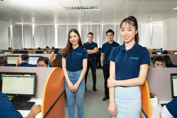 May đồng phục Dĩ An