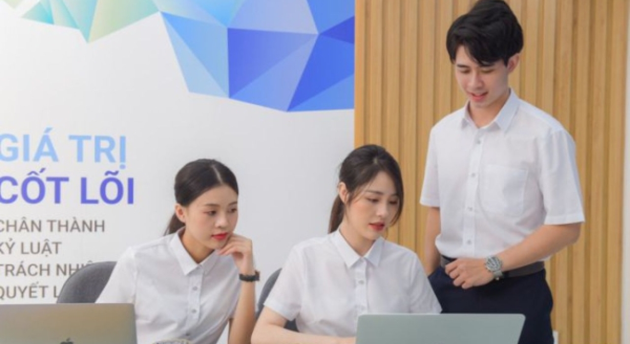 Đồng Phục Công Sở